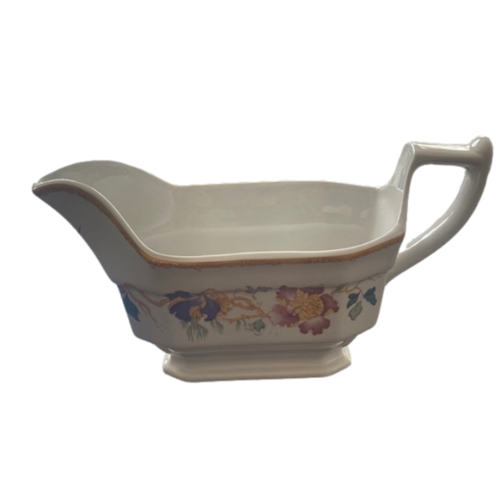 Wedgewood Devon rose gravy boat